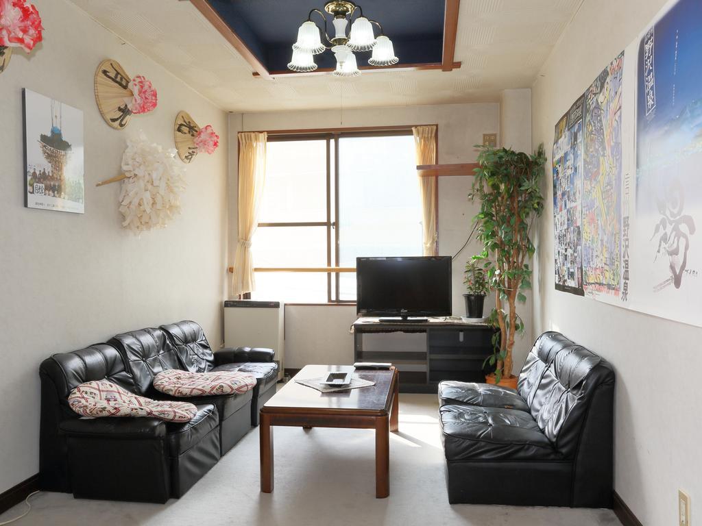 Resort Inn Chiharu Nozawaonsen Buitenkant foto