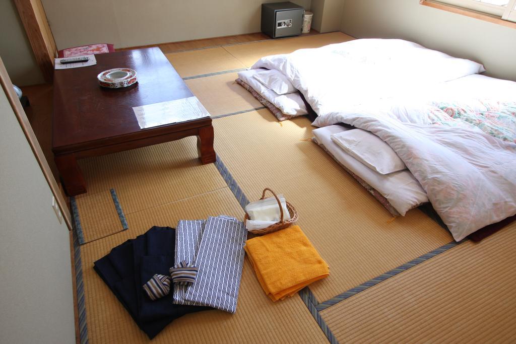 Resort Inn Chiharu Nozawaonsen Buitenkant foto